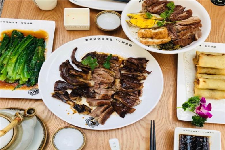 春梅里潮汕卤鹅